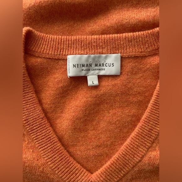Neiman Marcus Men's Cashmere Sweater V-neck Heathered Orange Sz L - Picture 2 of 10